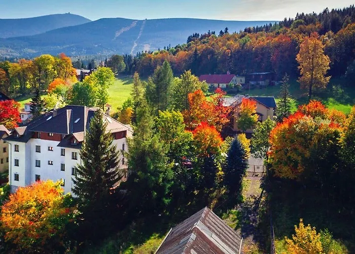 Karkonoski 3* كارباش